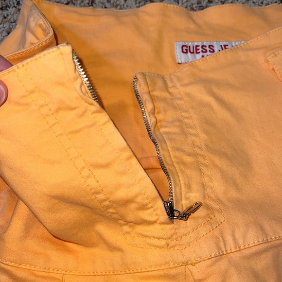 Vintage 2000’s bright peach Guess skirt! 🍑 - Picture 5 of 6
